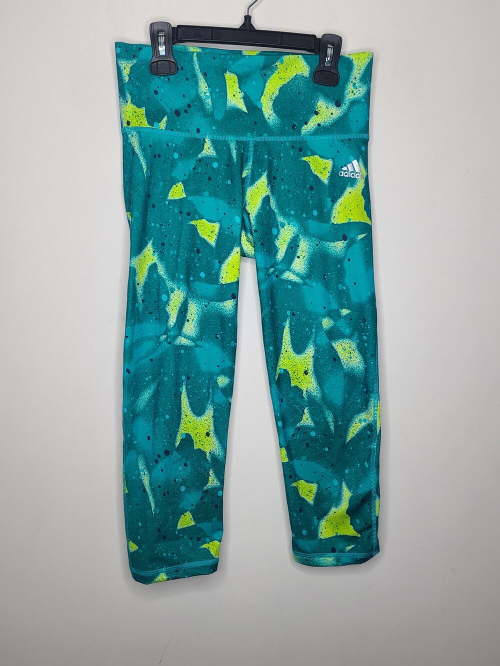 Adidas climalite green capri - small